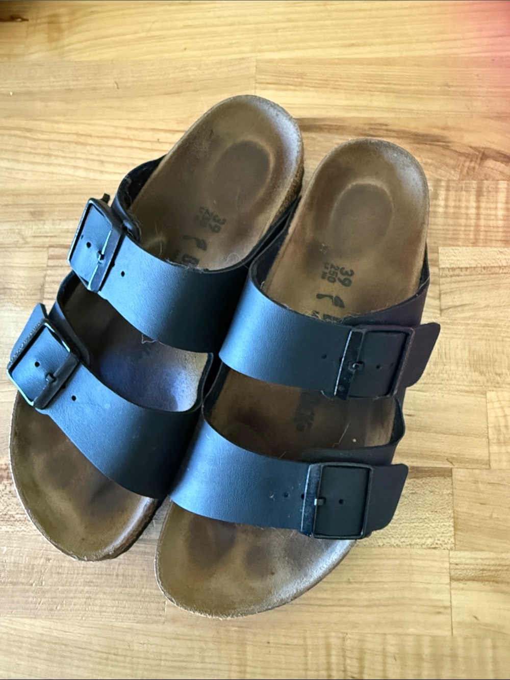 Arizona Birkenstock black 39 L8 M6 like new